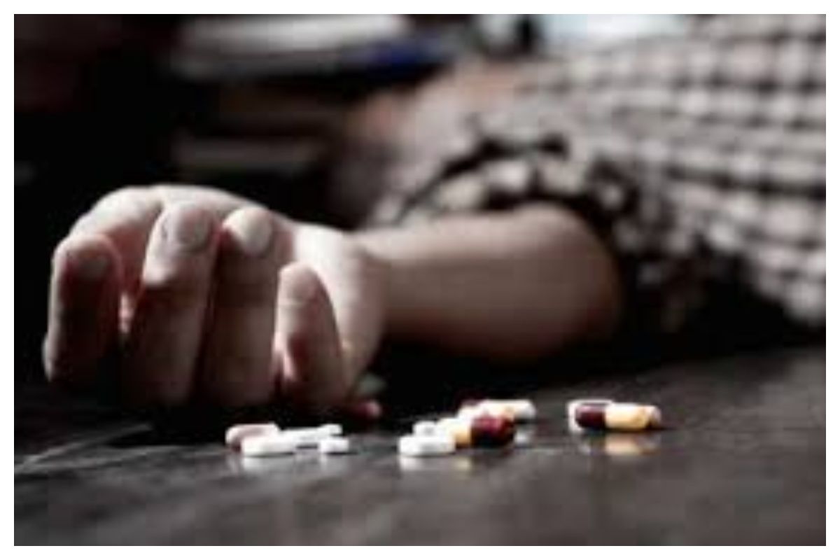 آمار خودکشی در ایران افزایشی شد/ این گروه در صدر قرار گرفت