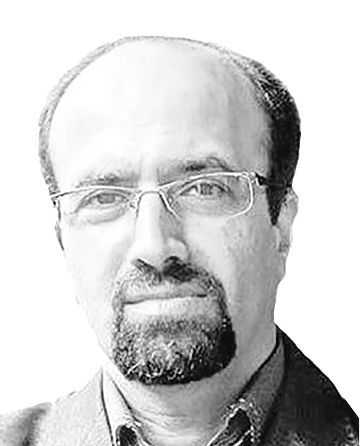 بیش از دو دهه ایستادگی بر خط روشنگری