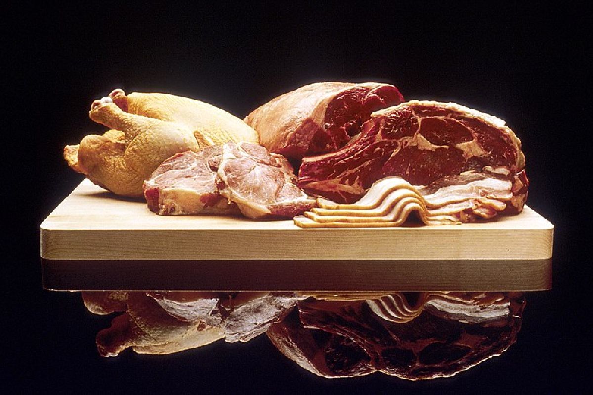 کف گوشت را هنگام پخت باید دور بریزیم یا نه؟