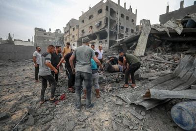 واکنش وزارت بهداشت فلسطین به کشف گور دسته‌جمعی در غزه/ اسرائیل در حال نسل‌کشی است