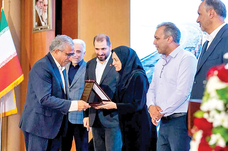 نفت پاسارگاد در مسیر ارتقای کیفیت راه‌های کشور