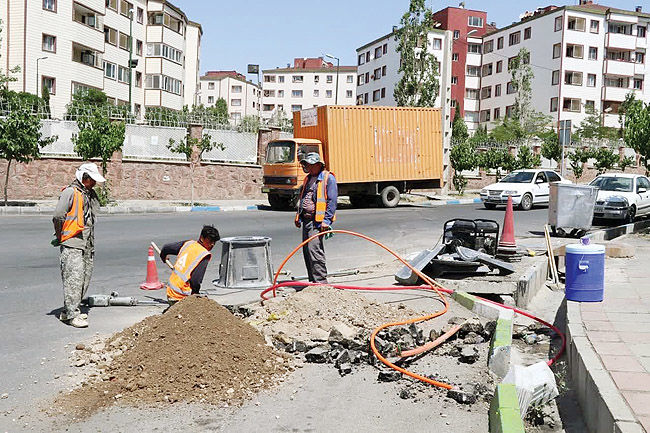 امکان اتصال نزدیک به ۵۹ هزار مشترک شهری در اصفهان به فیبر نوری 