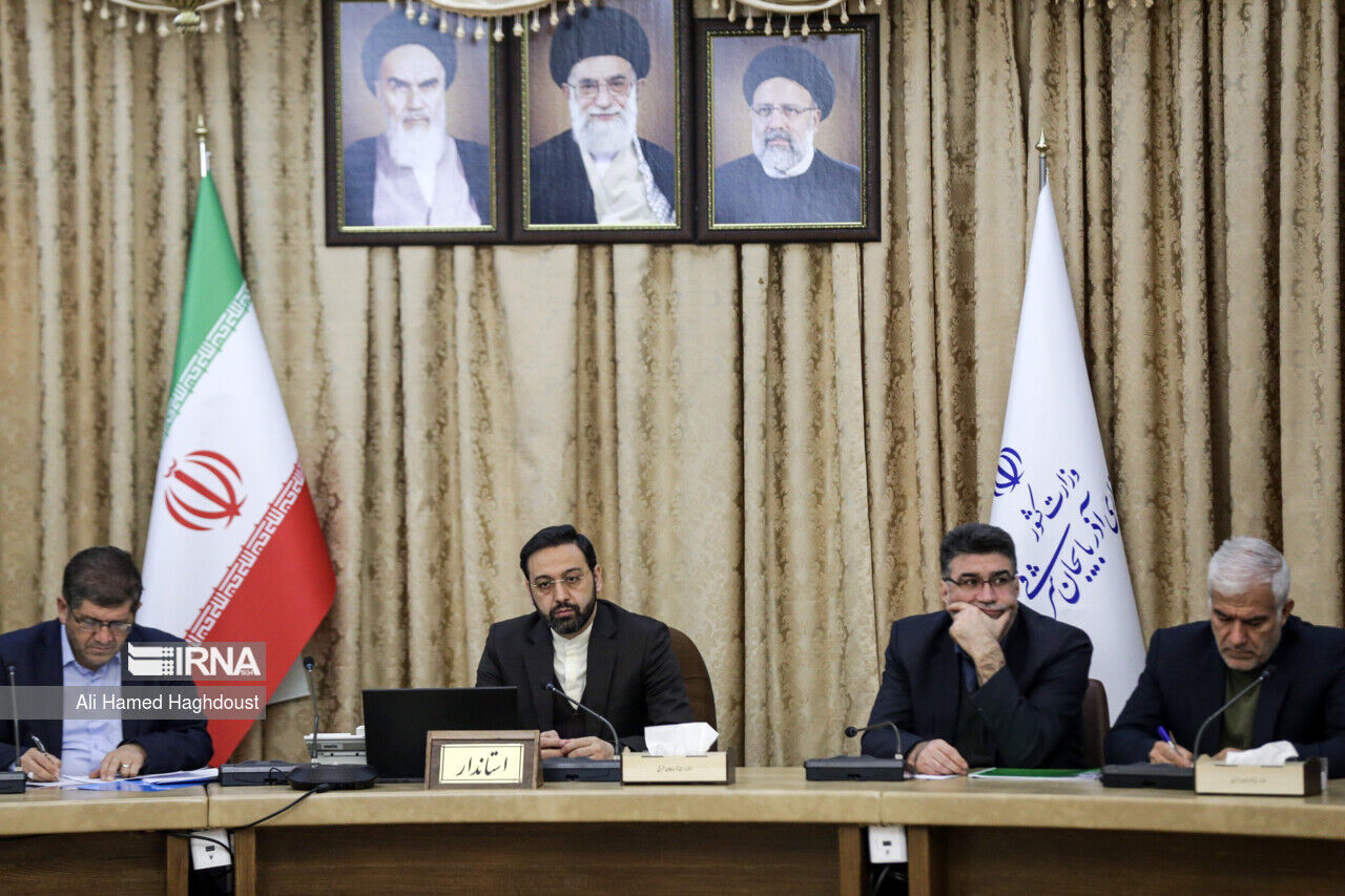 بسیج تمام امکانات برای احیای دریاچه ارومیه