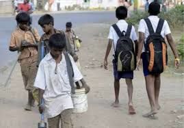 تصویری تامل برانگیز از دهلی‌‌نو/ جنوب اتوبان چمران در تهران نیز همین وضعیت را دارد!+ عکس