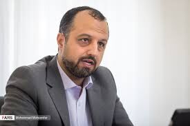 وزیر پیشنهادی اقتصاد از برنامه هایش برای بورس و مالیات می گوید
