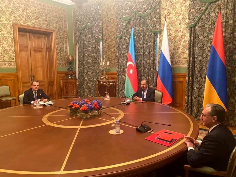 توافق ارمنستان-آذربایجان بر سر آتش‌بس در قره‌باغ