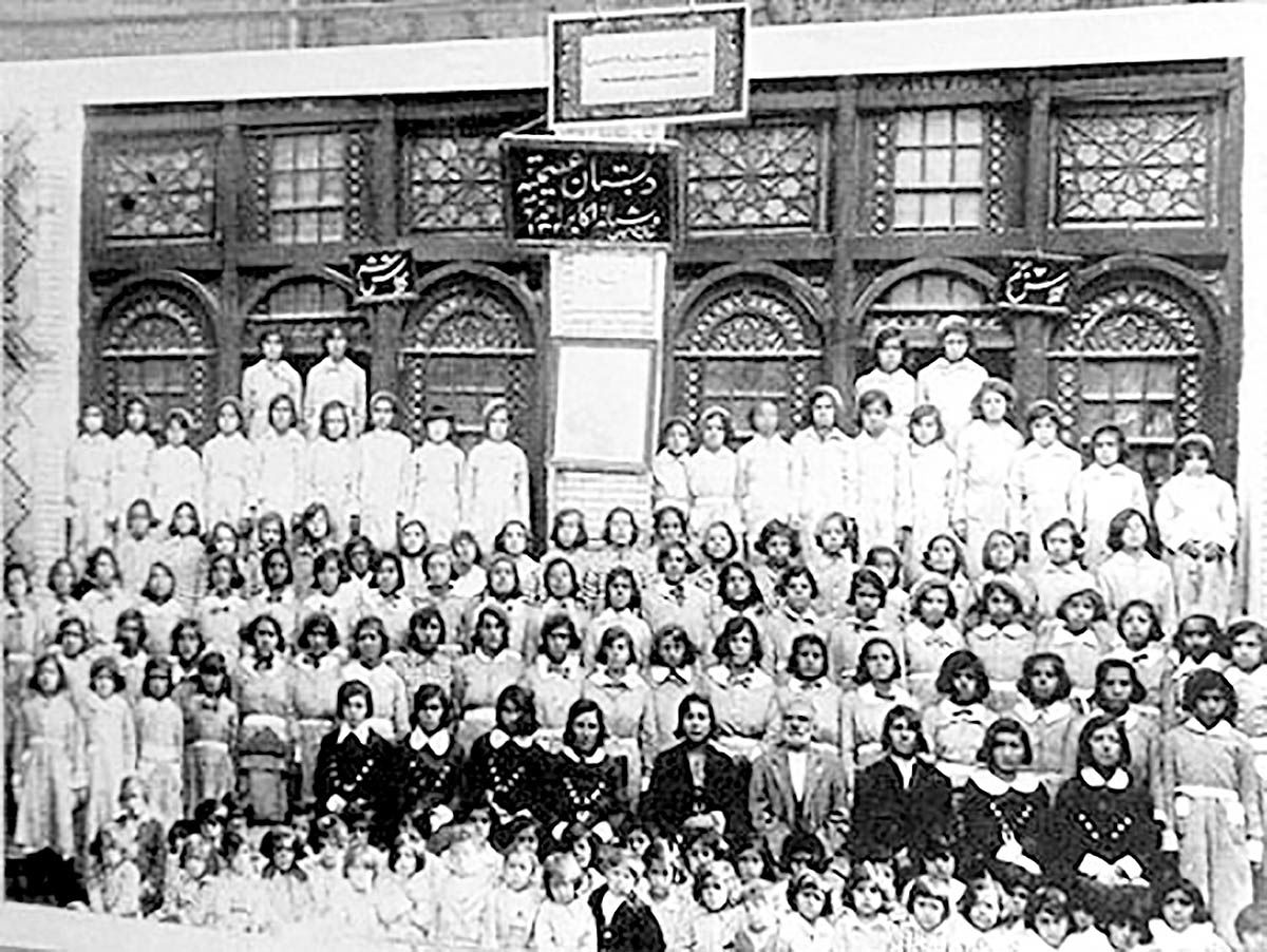 نخستین مدارس زنان در ایران
