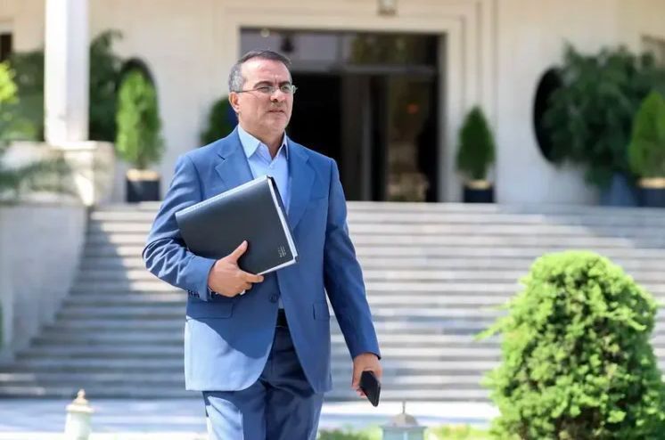 نظام پرداخت دستمزد کارکنان دولت بدون کاهش حقوق اصلاح میشود