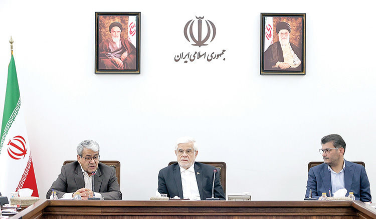 ۴۰ مساله ملی روی میز پاستور