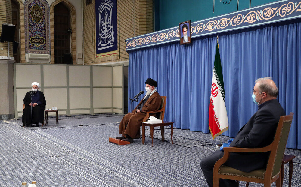 گلایه رهبر معظم انقلاب از برخی مسئولان به دلیل رعایت نکردن شیوه‌نامه‌های بهداشتی+فیلم