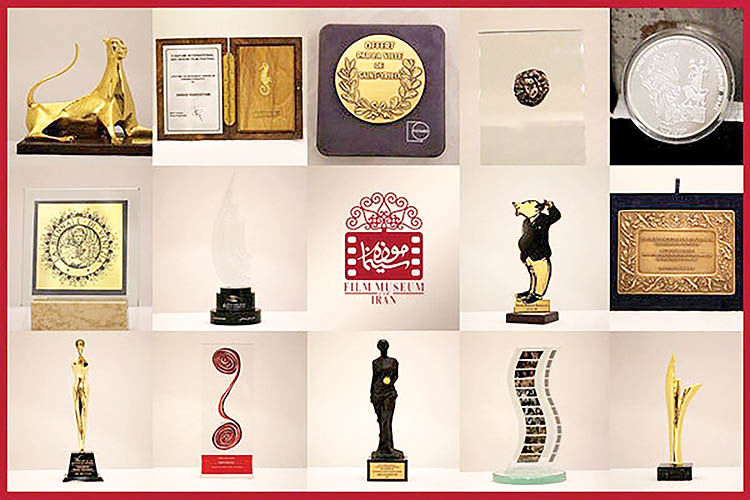 اضافه شدن جوایز عباس کیارستمی به موزه سینما 
