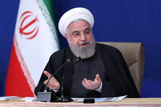 روحانی: در جنگ اقتصادی ۳.۵ ساله تنها بودیم