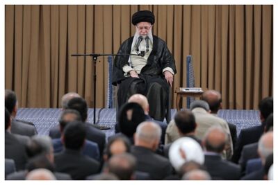 تصاویری از دیدار نمایندگان مجلس دوازدهم با رهبر انقلاب