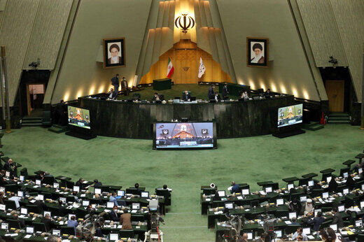 وزیر آموزش پرورش رای اعتماد نگرفت