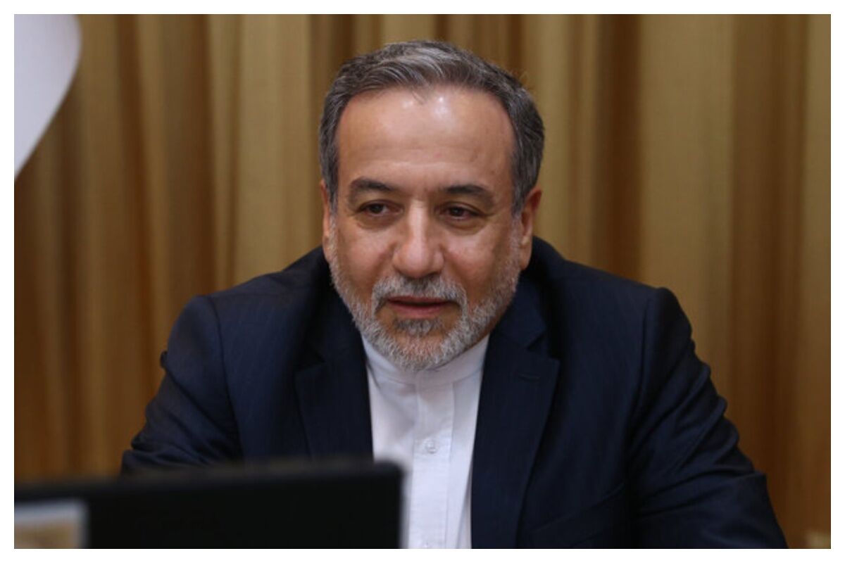 ایران یک کشور صلح طلب است اما در زمان جنگ هم مقتدرانه از خود دفاع می کند
