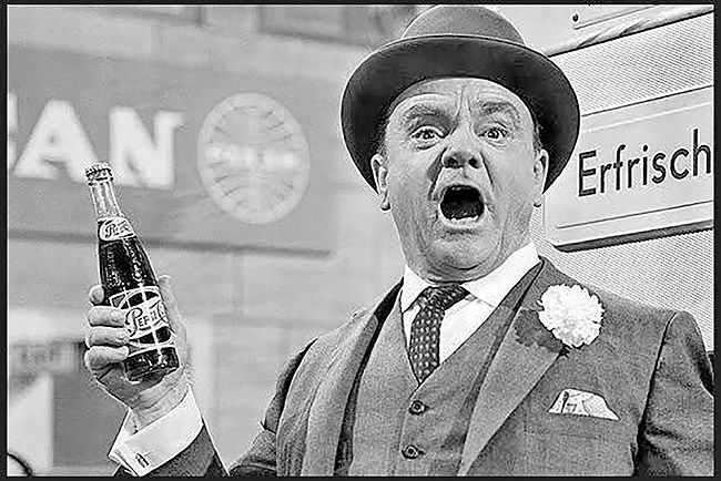 اکران و نقد «یک، دو، سه» در خانه هنرمندان ایران