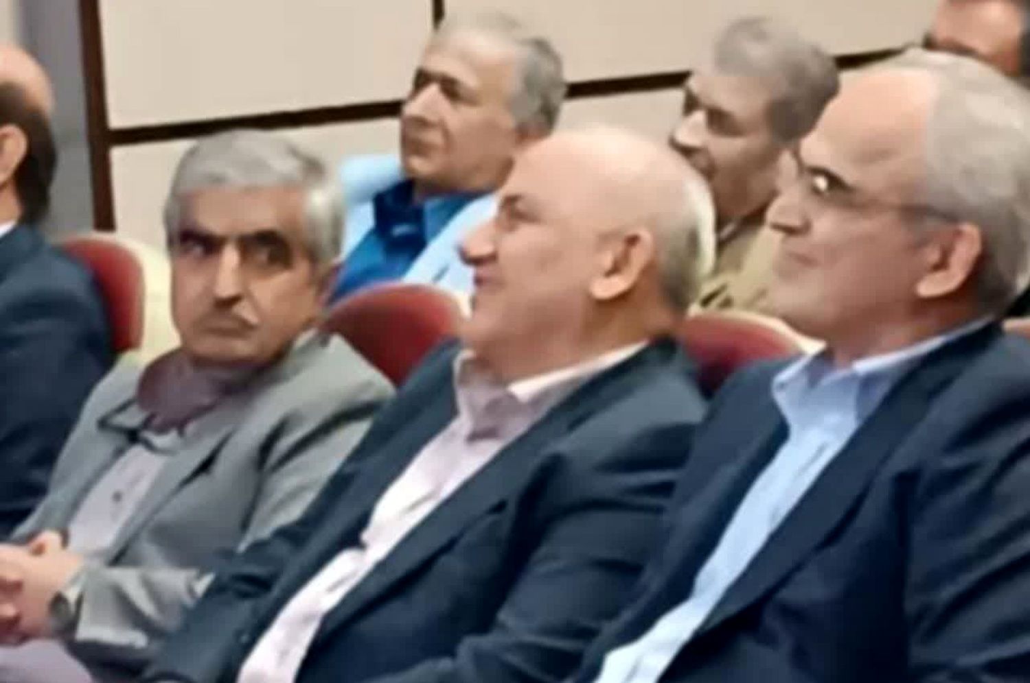 تبدیل مازندران به قطب دیجیتال و  دانش بنیان ،  هوش مصنوعی در زمره  برنامه های مهم ما قرار دارد