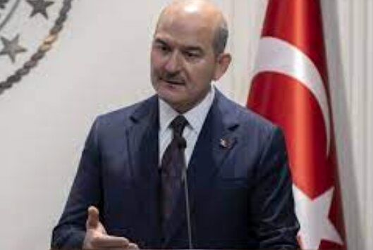 اظهارات تند وزیر کشور ترکیه علیه قلیچداراوغلو/ او ترمز بریده رانندگی می‌کند!