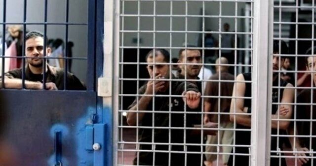 اعتراض زندانیان فلسطینی به اقدامات اداره زندان های اسرائیل