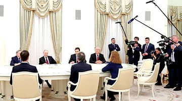 ماموریت نافرجام در کرملین