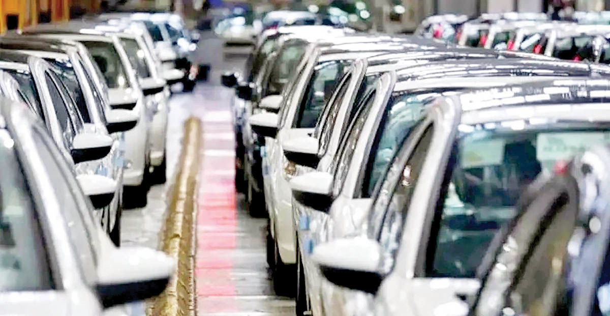 تقابل ‌دوباره  بر سر اعلام قیمت خودرو