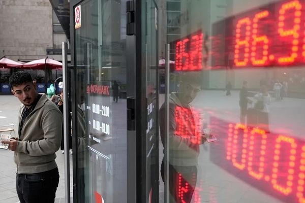 فرار بزرگ میلیاردها دلار از بانک های روسیه زیر سایه پهپادها