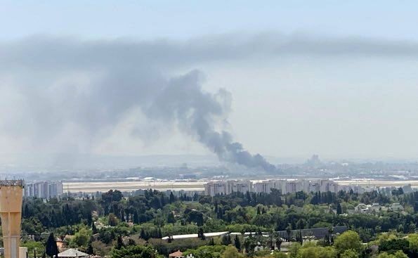 آتش‌سوزی وسیع نزدیک فرودگاه بن گوریون فلسطین اشغالی