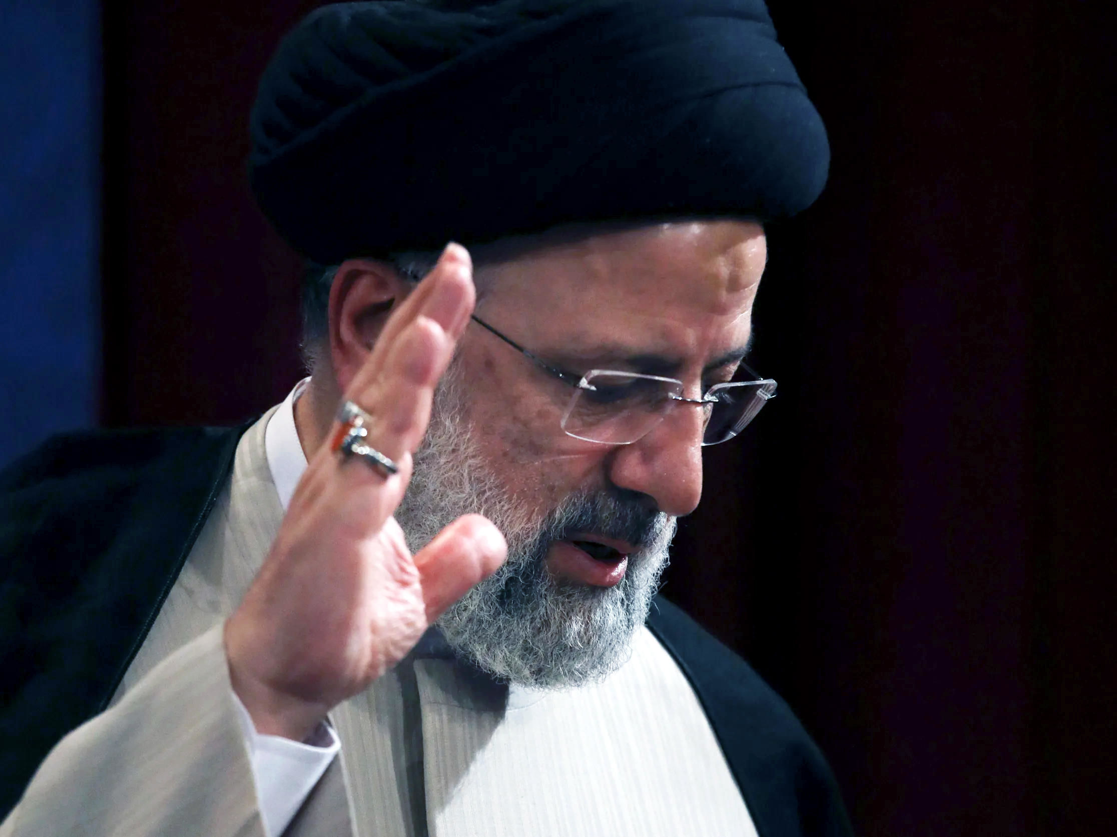 هشتمین رئیس جمهور ایران،شهید راه خدمت شد