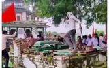 حمله به یک زیارتگاه مسلمانان در هند + فیلم
