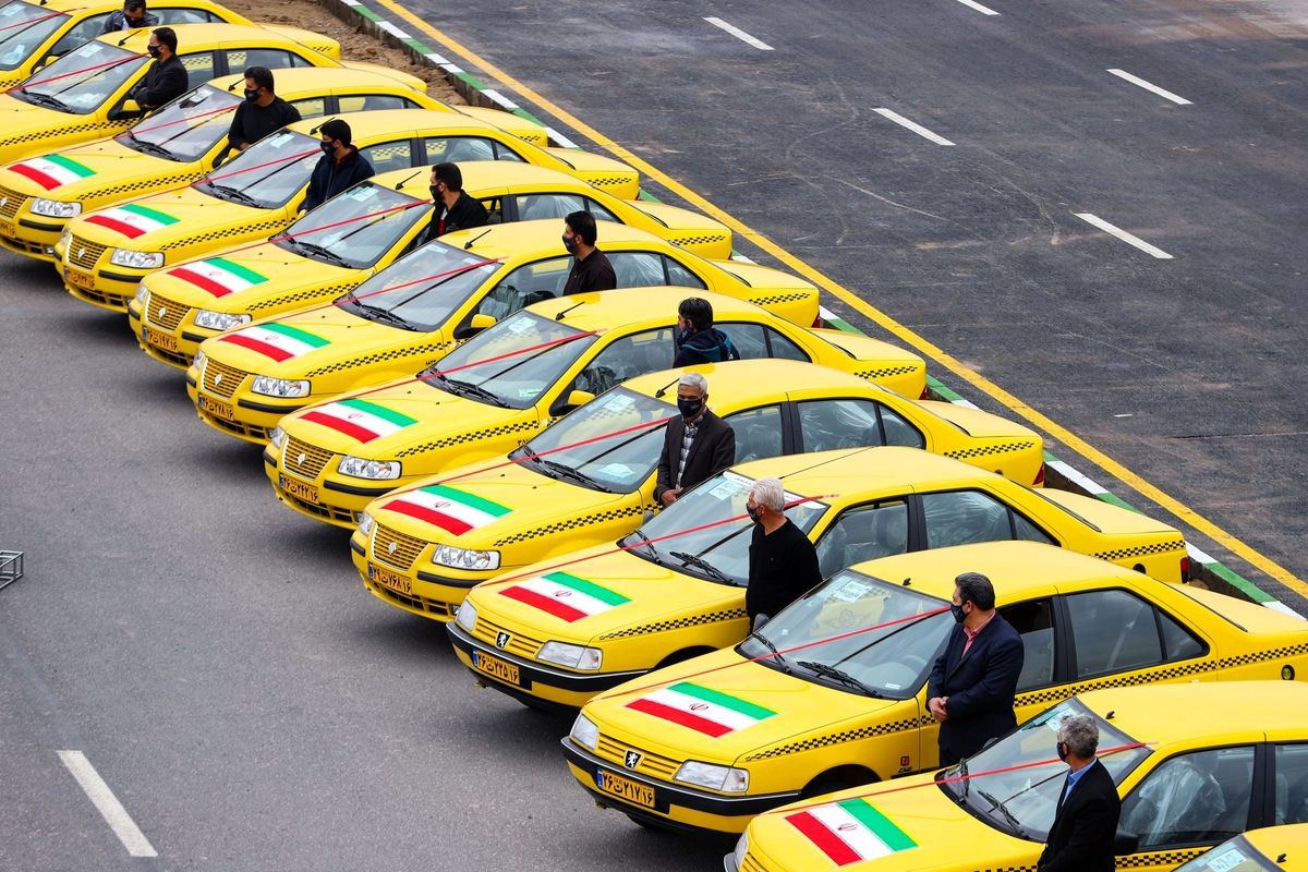 آغاز ثبت‌نام بیمه تکمیلی رایگان رانندگان تاکسی در تهران +جزئیات 
