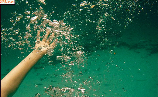 نجات پسر ۱۰ ساله از غرق شدن در دریای خزر