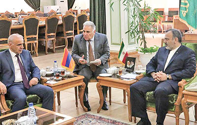 روابط سیاسی کلید بهبود  روابط اقتصادی