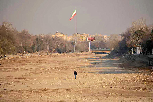 خشکسالی در سایه مدیریت ناکارآمد