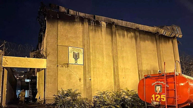 تایید شهادت 71نفر در حمله به زندان اوین