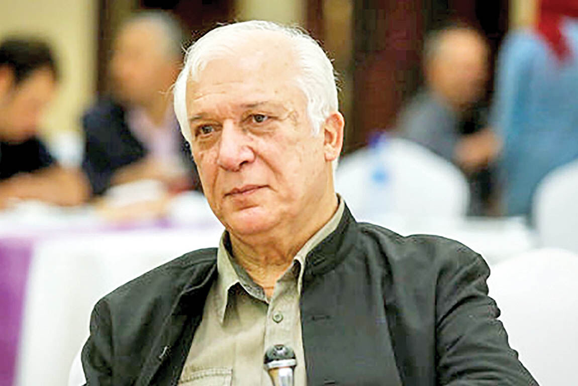 مروری بر ۵۰ سال آفرینش هنری خسرو سینایی
