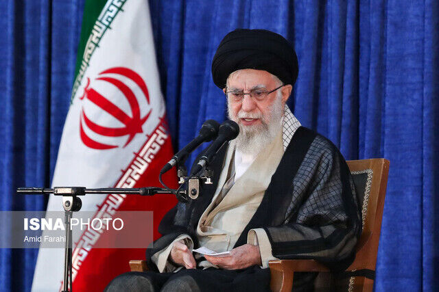 رهبر انقلاب توصیه‌ای درباره انتخاب سرمربی تیم ملی فوتبال نداشته‌اند