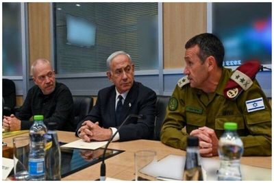 توجیه عجیب وزیر اسرائیلی برای کشتار امدادگران 2