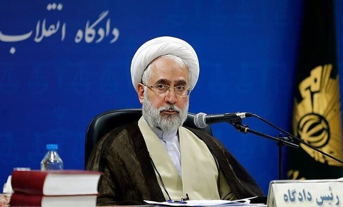 دادستان کل کشور رأی خود را به صندوق انداخت+عکس