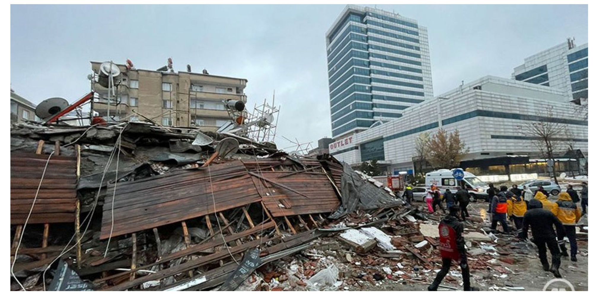 فوت 6 ایرانی در زلزله ترکیه تایید شد