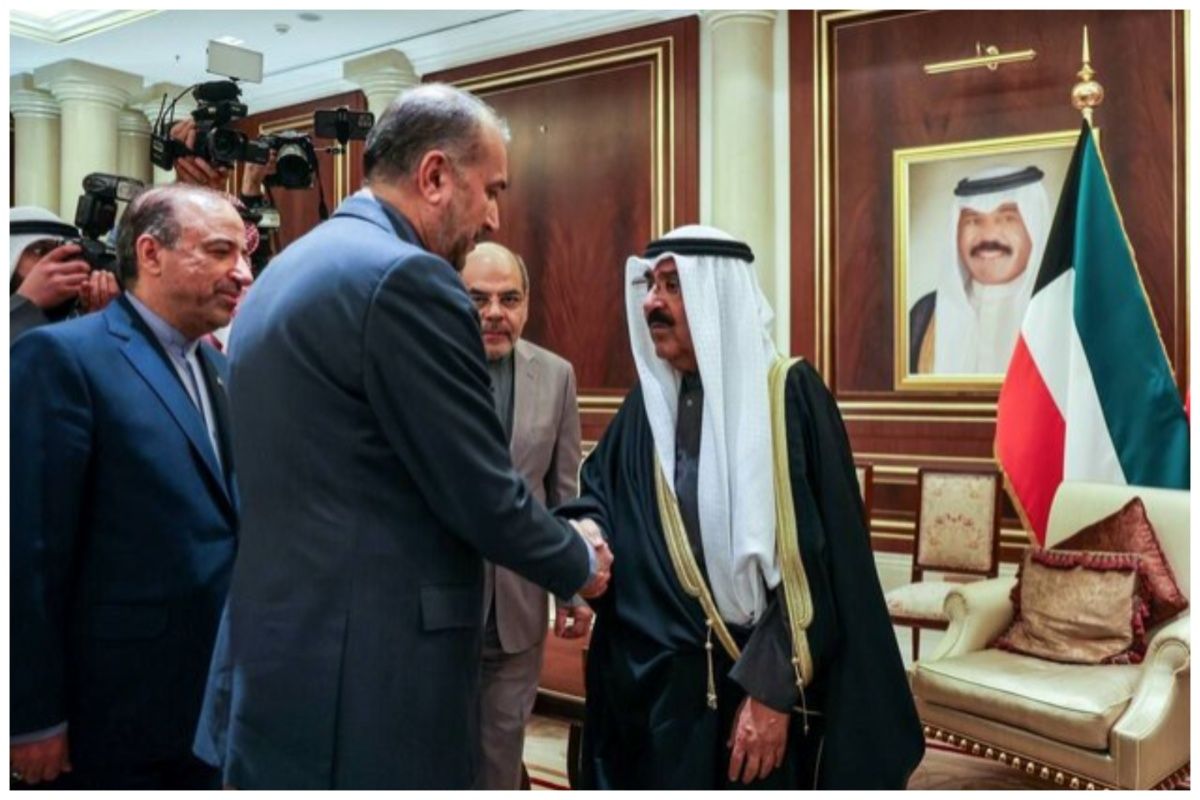 امیرعبداللهیان به کویت رسید/ تبریک وزیر خارجه ایران به امیر جدید کویت