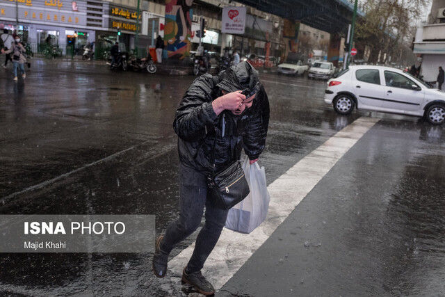 بارش برف و باران در راه تهران