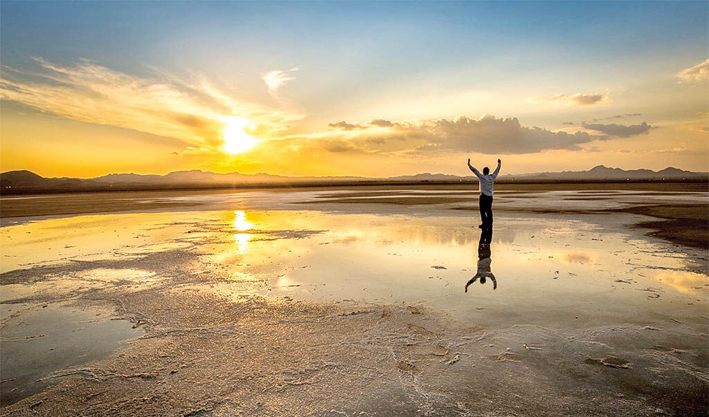 سرزمین دریاچه،‌ سنگک و سوهان