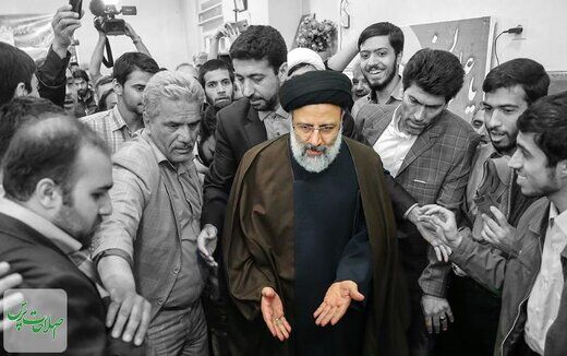 باعث تاسف است که می‌گویند دولت تغییراتی نخواهد داشت