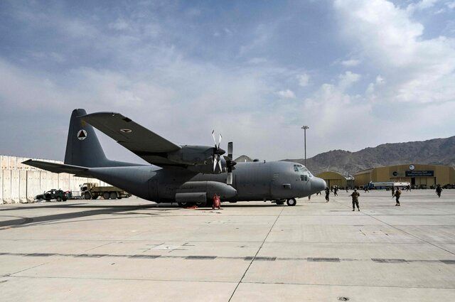 گفت‌وگوی طالبان با ترکیه و قطر برای اداره فرودگاه کابل