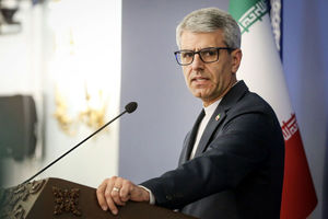 ایرانیان برای حل مشکلات اجازه هیچ‌گونه مداخله خارجی را نخواهند داد
