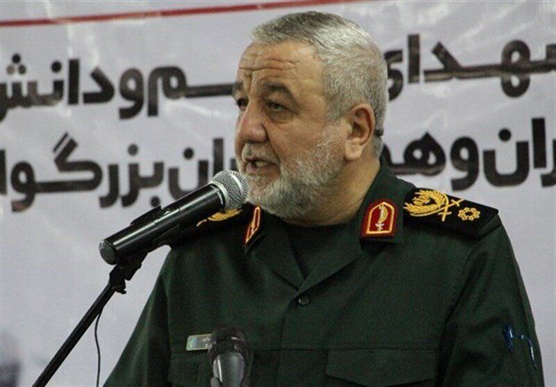 تصویر مردی که رکورددار فرماندهی سپاه است 