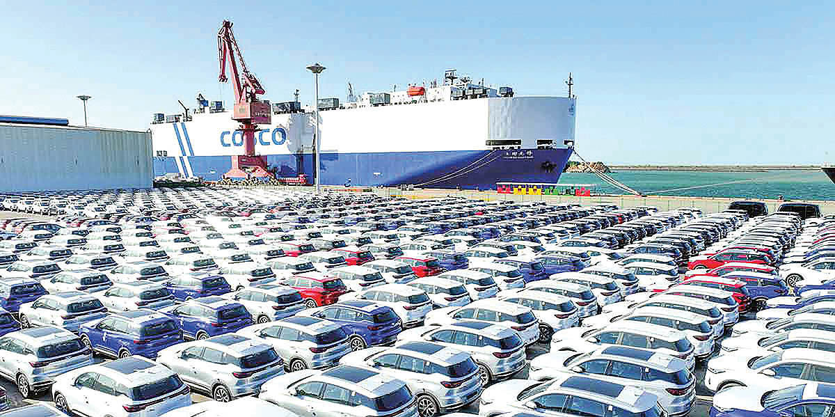 مجوز ورود ۵۰ خودروی خارجی  به  ناوگان وزارت‌خارجه