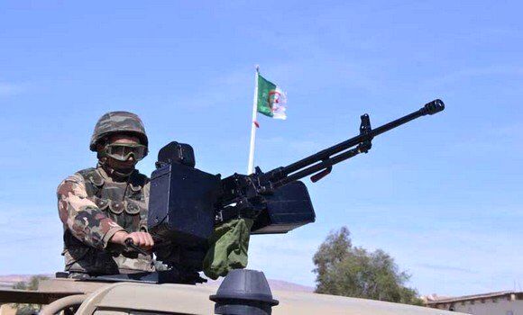 هشدار به صهیونیست‌ها، رزمایش ارتش الجزایر در مرز مغرب