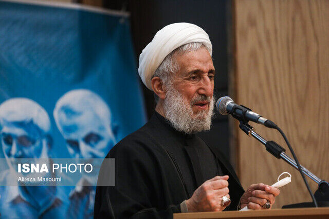 امر به ‌معروف کار ظریفی است و عقده‌گشایی نیست