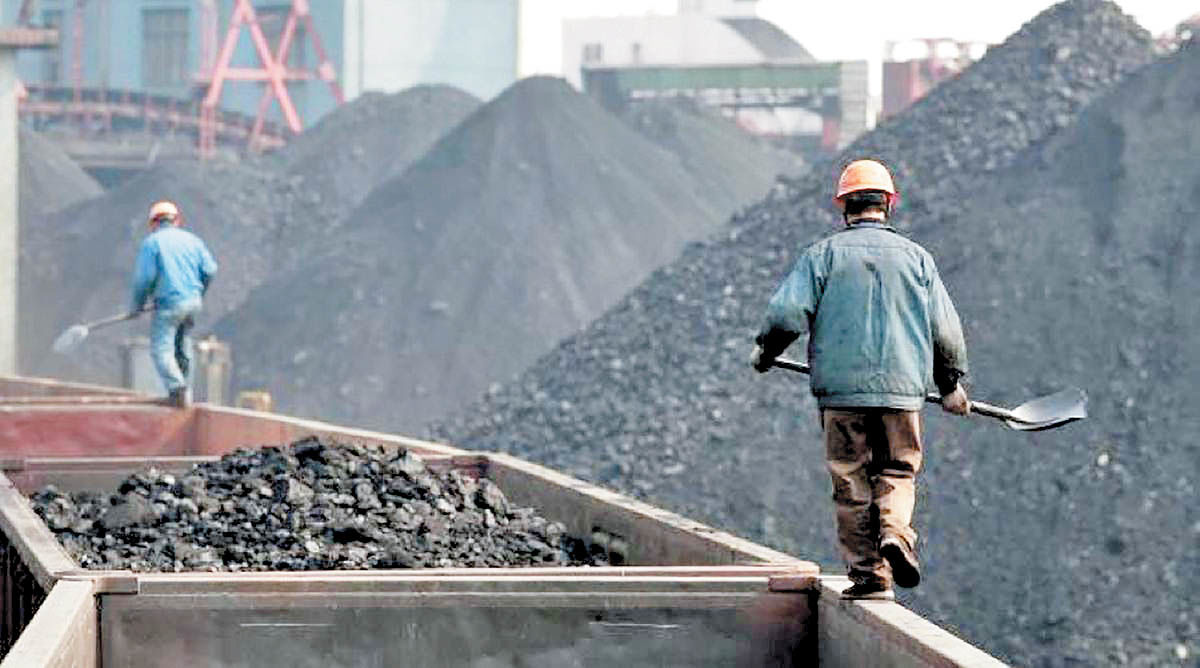  پکن برای ارزان‌کردن سنگ‏‏‏‏‏‏‏‏‏‏‏‏‏‏‏‌آهن دست به‌کار شد